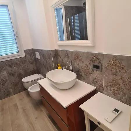 Toscanini Apartment *